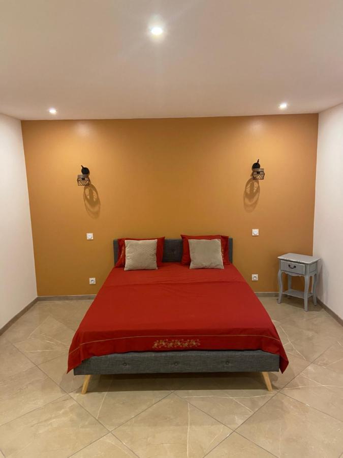 Appartement T3 Dans Une Villa Neuf Drap 외부 사진